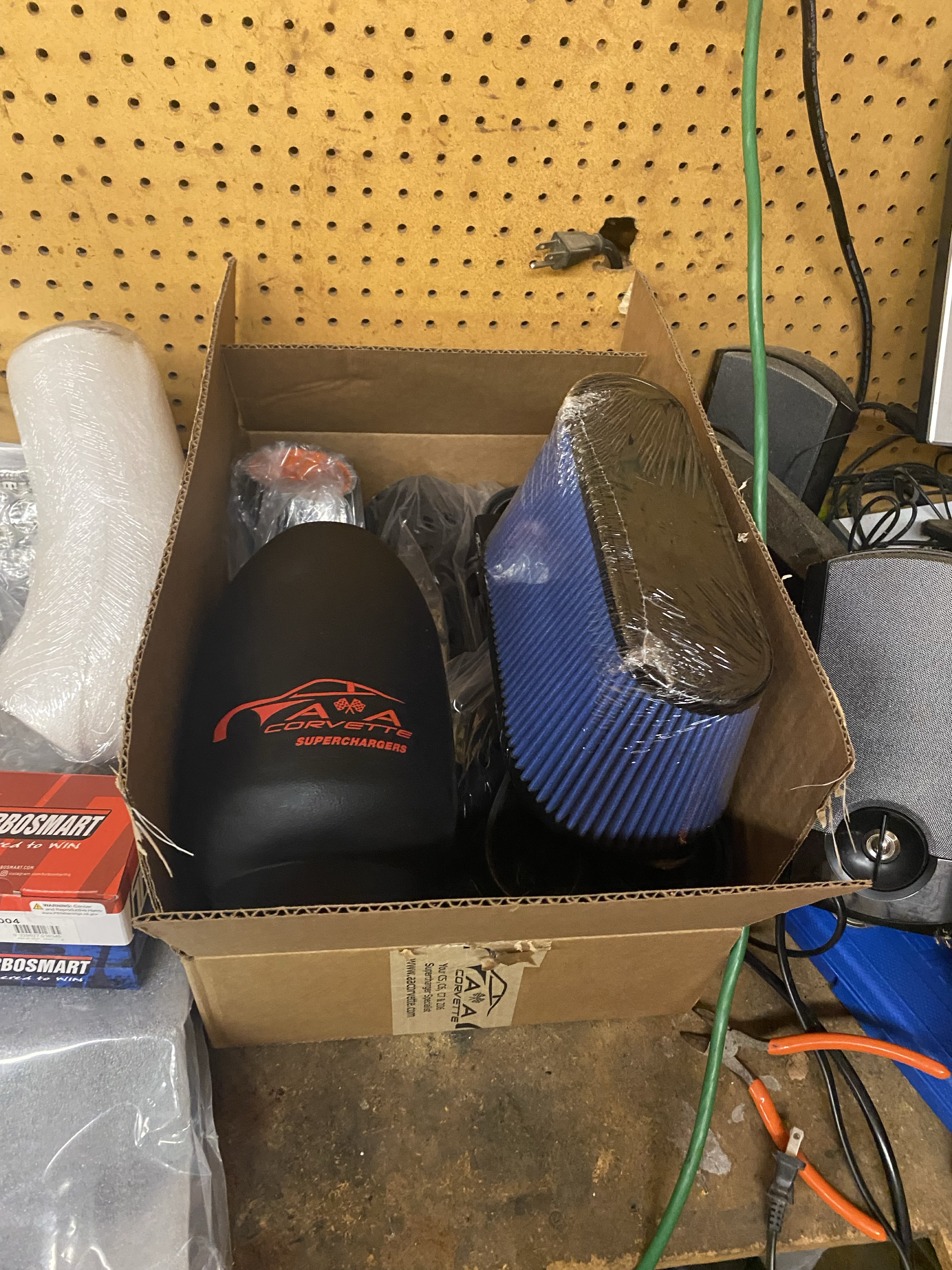 Boost-ready turbo manifold